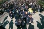 Около 10 000 полицаи протестират в парка 