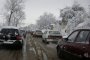 Хаос в София заради снега, градският транспорт закъснява с 30-40 минути