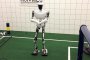 Робот танцува най-добре 