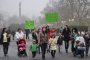 Майки на деца с увреждания протестираха в Бургас