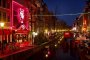  Кметица поиска затваряне на махалата с червените фенери в Амстердам