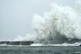 Япония се готви за най-мощния тайфун от 60 години насам 