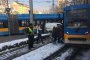 Кола се заби в трамвай №5 на кръговото при Руски паметник 