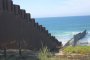 Спира изграждането на стена по границата с Мексико