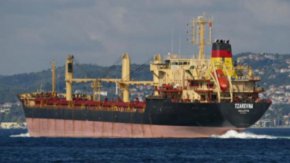 Мизинцев подчерта, че Русия призовава Международната морска организация да поиска от страните да окажат влияние върху собствениците на кораби, с цел тяхното оттегляне от Мариупол