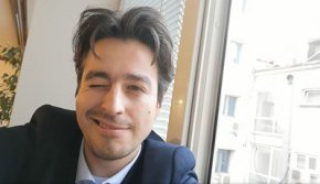 
Министърът на културата Атанас Атанасов на въпрос колко съветници има по време на блиц контрол в парламентарната комисия