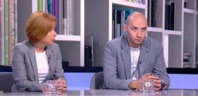 
Кабинетът в момента е на етап "Умирай трудно", а сред причините за това е, че "Продължаваме промяната" не успя да види къде са дълбоките корени на корупцията у нас. Това коментира социологът Боряна Димитрова от "Алфа рисърч". 