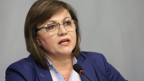 
Още с идването си на власт през 2009 Бойко Борисов започна ударна подмяна на администрацията, което впоследствие доведе до пълното ѝ овладяване. От ГЕРБ водят началото си и "калинките" - нарицателно за скоростно издигнали се в държавната служба партийни кадри без нужната квалификация. Първообразът е бившата изпълнителна директорка на Държавен фонд "Земеделие" Калина Илиева.