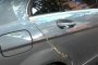 Мъж намери автомобила си със залепени с монтажна пяна врати