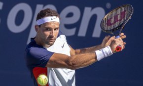  При съвместната им работа българският тенисист достигна четвъртфинал на Australian Open 2021, както и два полуфинала в Мастърс турнирите в Индиън Уелс (2021) и Монте Карло (2022).

