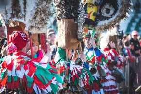 На 8 януари от 12.00 ч. за втора поредна година фестивалът "Сурва" гостува в Борисовата градина