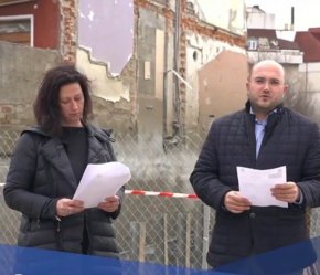 А текущият контрол на строежа е задължение на кмета на района.
Такива са фактите. Сега пострадалото семейство очаква помощ от същия този кмет, който първоначално не е упражнил контрол. 