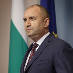 Преди или след Великден ще бъде това?