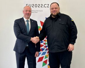  Росен Желязков на среща с колегата си от Върховната Рада Руслан Стефанчук