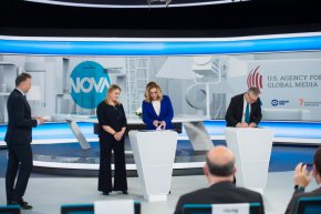  Нова Броудкастинг Груп и Американската агенция за глобални медии