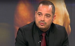 
На последното заседание на правителството министърът на вътрешните работи Калин Стоянов е докладвал за свои срещи с еврокомисаря за вътрешните работи Илва Йохансон, и с министъра на миграцията на Нидерландия Ерик ван дер Бург. 
