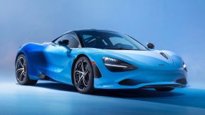 Новият вид на  Spectrum се предлага изключително за суперавтомобила McLaren 750S