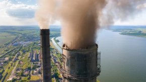 "За пореден път правителството на практика подвежда енергетицитие, както и обществото, че въглищните централи могат да оцелеят до 2038 г.