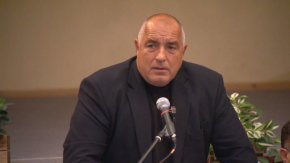 

"И единственото добро на това управление към днешна дата е, че държи ясна посока на страната".

