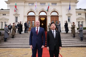 Росен Желязков се срещна с председателя на корейския парламент