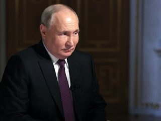 Очаква се действащият президент Владимир Путин да спечели президентските избори