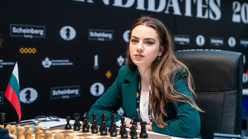Нургюл Салимова записа първа победа в Турнира на претендентките, който
