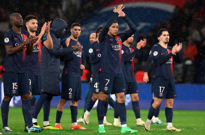 ПСЖ спечели титлата на Франция за рекорден 12-и път, макар