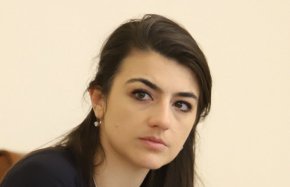 Лена Бориславова от "Продължаваме промяната" обяви готовност да се откаже от имунитета си, в момента, в който той стане пречка за разследване.