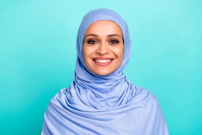 Русия разреши носенето на хиджаб на снимки за кандидатстване за гражданство 