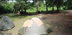 Вълнуваща нощ в Уганда в палатка за двама души