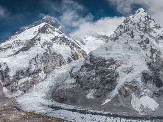 Британски алпинист и непалски водач счупиха собствените си рекорди за