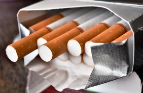 Два процента от децата на възраст 6 - 9 г. пушат традиционни цигари, а три процента използват електронни цигари. Това показват предварителните данни от онлайн анкета на Медицински университет – Пловдив и Фондация "Грижа за здравето", които бяха представени на пресконференция