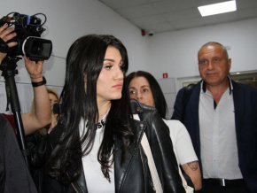 С разпит на нови свидетели в Районния съд в Пловдив започна поредното заседание по делото Дебора
