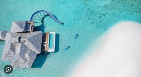 Ексклузивен поглед към най-невероятния нов хотел на Малдивите