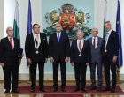 Радев връчи държавни отличия за принос към икономическото развитие