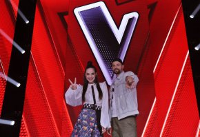 Новият телевизионен тандем Владимир Зомбори и Боряна Братоева ще дават тон за песен, настроение и забавление в новия сезон на „Гласът на България“ - тази есен по bTV.