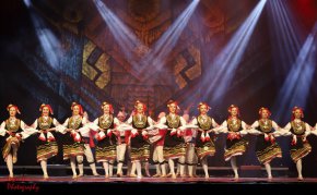 Най-мащабният конкурс за фолклорни танци: този уикенд в НДК