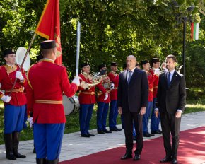 Румен Радев е по покана на черногорския президент Яков Милатович