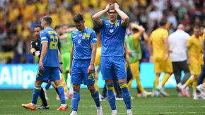 Румъния победи Украйна с 3:0 и стартира Европейското първенство по най-добрия начин.