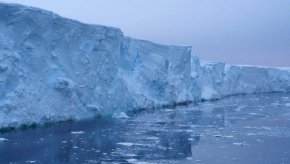 Ледената покривка на Антарктида се топи по нов, обезпокоителен начин