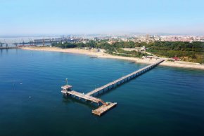 68-годишна украинка е починала днес на плажа в Бургас.