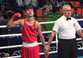 Българският боксьор Янко Илиев стана европейски шампион за юноши, след като приключи финалния си двубой с арменеца Тигран Овсепян в рамките на 40 секунди.