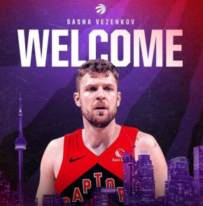 Отборът на Торонто Раптърс обяви официално привличането на българския баскетболист Александър Везенков.