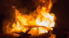 Заловиха мъж, запалил 23 автомобила за над 1 млн. лв. в София