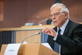 Планираната за август среща на високо равнище на ЕС по въпросите на външните работи ще бъде преместена от Унгария в Брюксел, потвърди първият дипломат на блока Жозеп Борел.