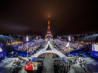 Най-великолепното откриване на олимпиада озари Париж