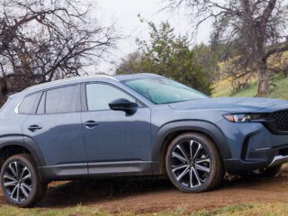 За щастие промените в обновената Mazda CX 50 не са прекалено