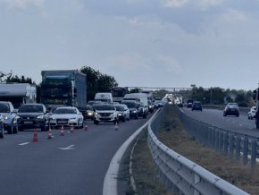 Тежка катастрофа затвори автомагистрала "Тракия" на изхода от Бургас