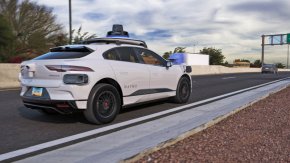 Waymo е готов да пренесе роботакситата в Япония