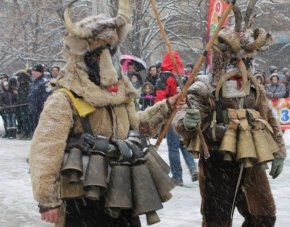  Фестивалът Сурва гостува в София